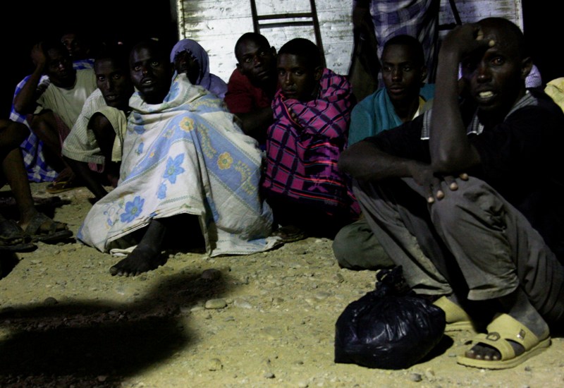 arrivo al centro d accoglienza.arrival at the reception center